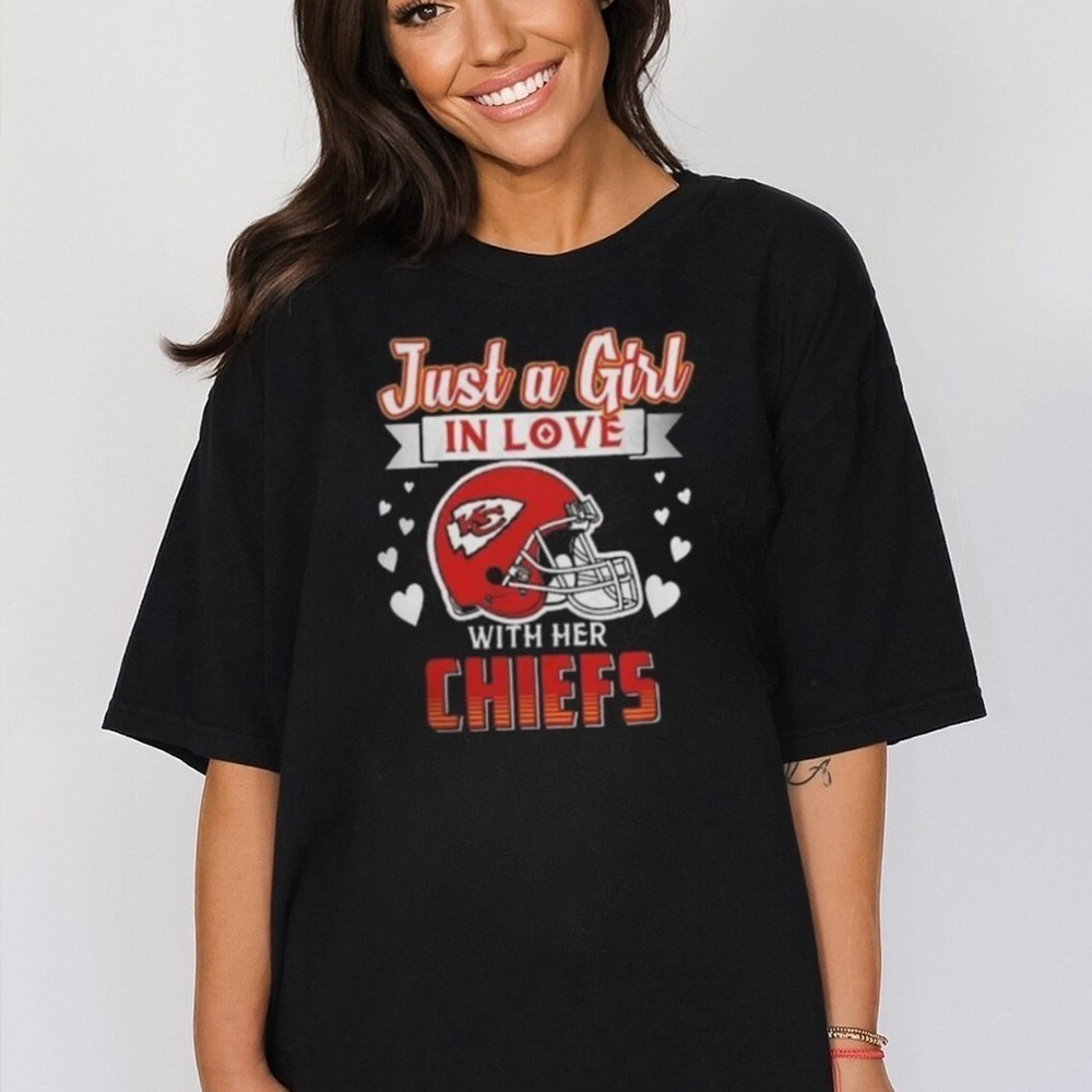 Just A Girl In Love Kansas City Chiefs Football Fan Tee T-Shirt